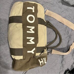Vintage 90’s or early 2000’s Tommy Hilfiger Beige and Brown Duffel Bag